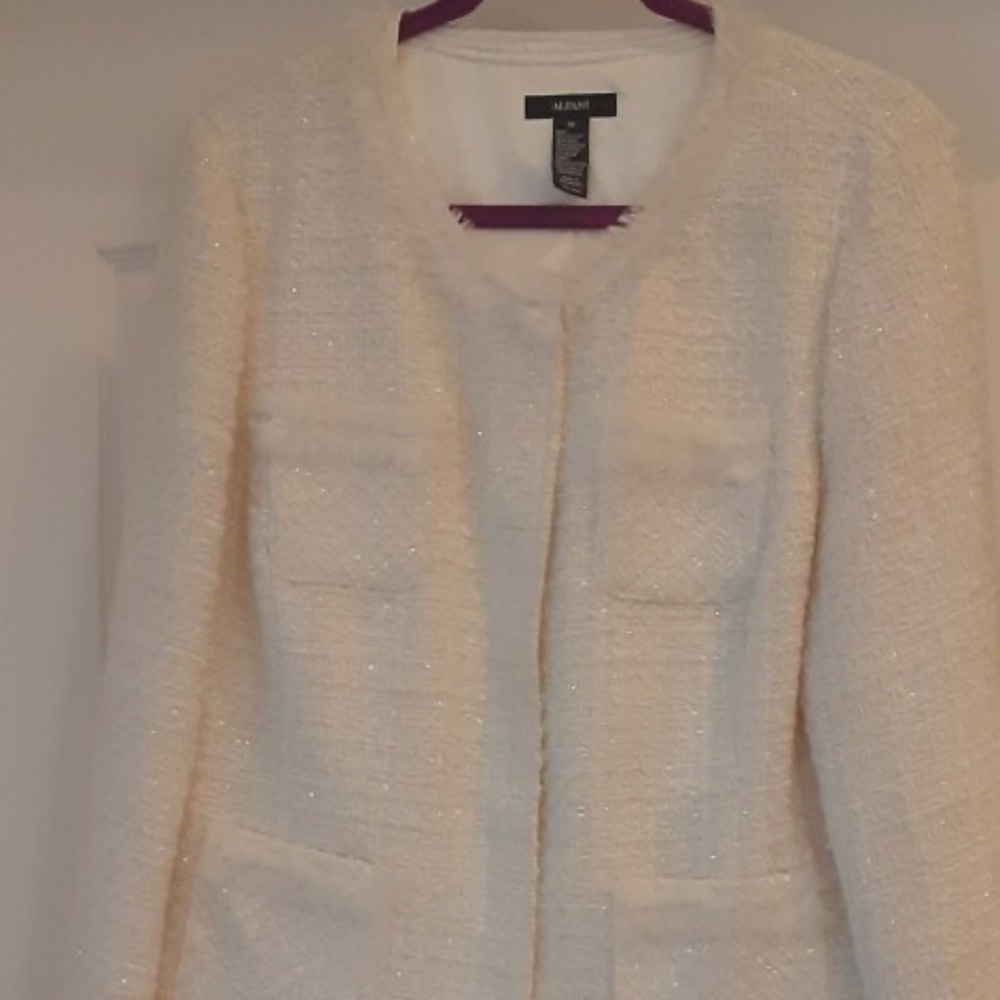 Alfani Cream Blazer